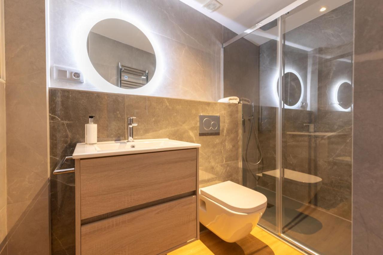 Triana Acacias By Valcambre Apartment Севиля Екстериор снимка