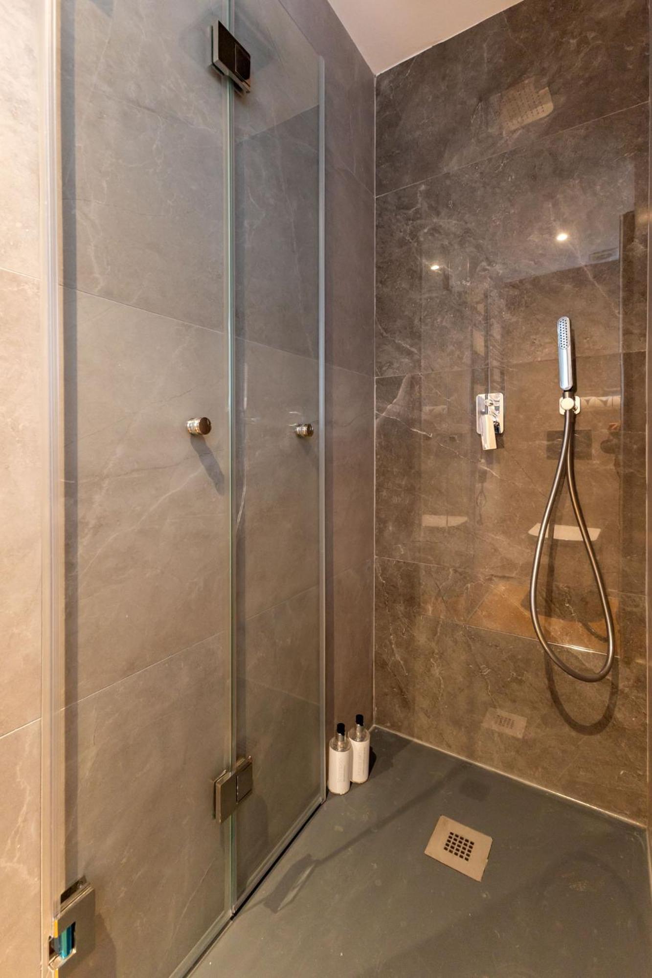 Triana Acacias By Valcambre Apartment Севиля Стая снимка