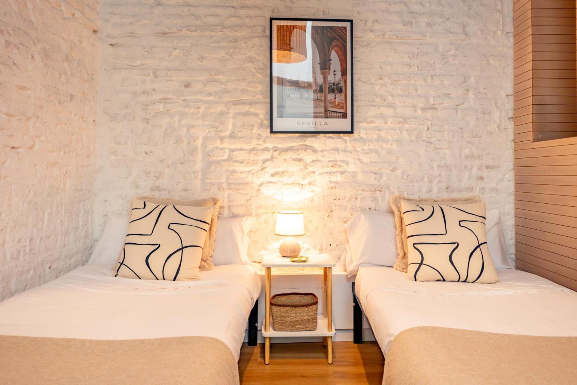 Triana Acacias By Valcambre Apartment Севиля Екстериор снимка